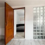Roma Apartmanhaz *