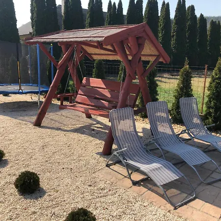 Roma Apartmanhaz شقة *