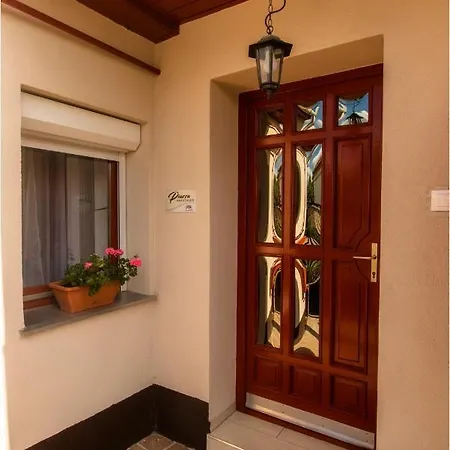 Roma Apartmanhaz *