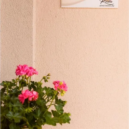 شقة Roma Apartmanhaz Bogács