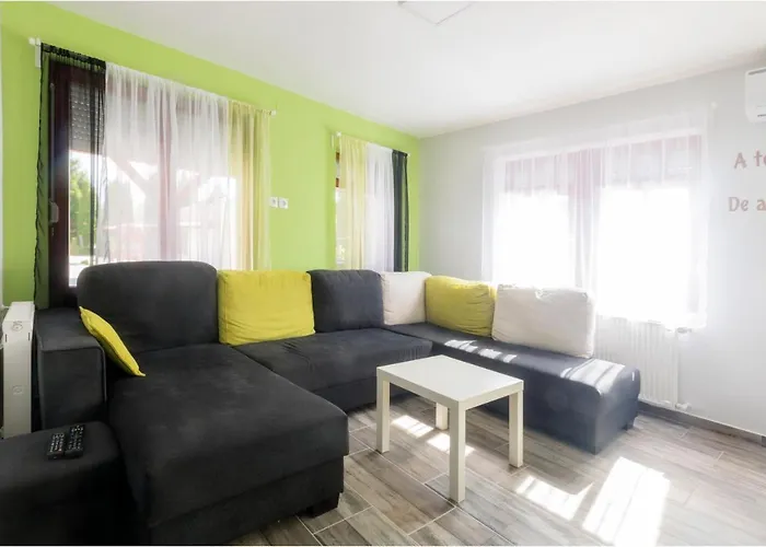 Lägenhet Roma Apartmanhaz