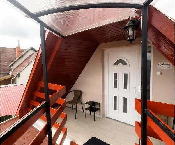 Roma Apartmanhaz Διαμέρισμα Bogács