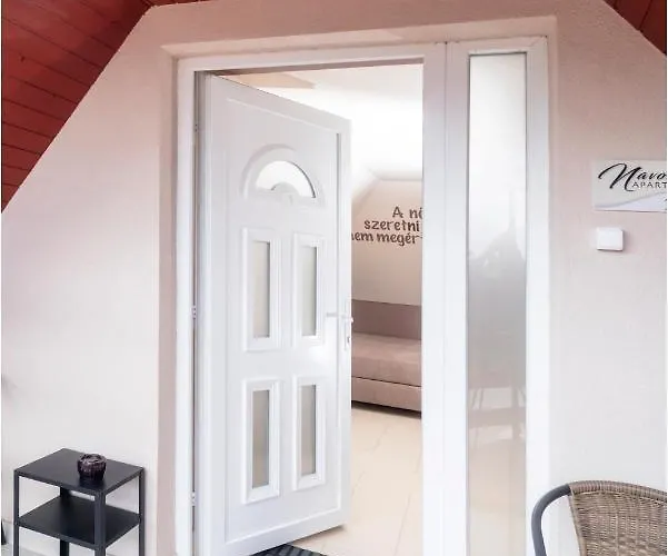 Roma Apartmanhaz Lägenhet *